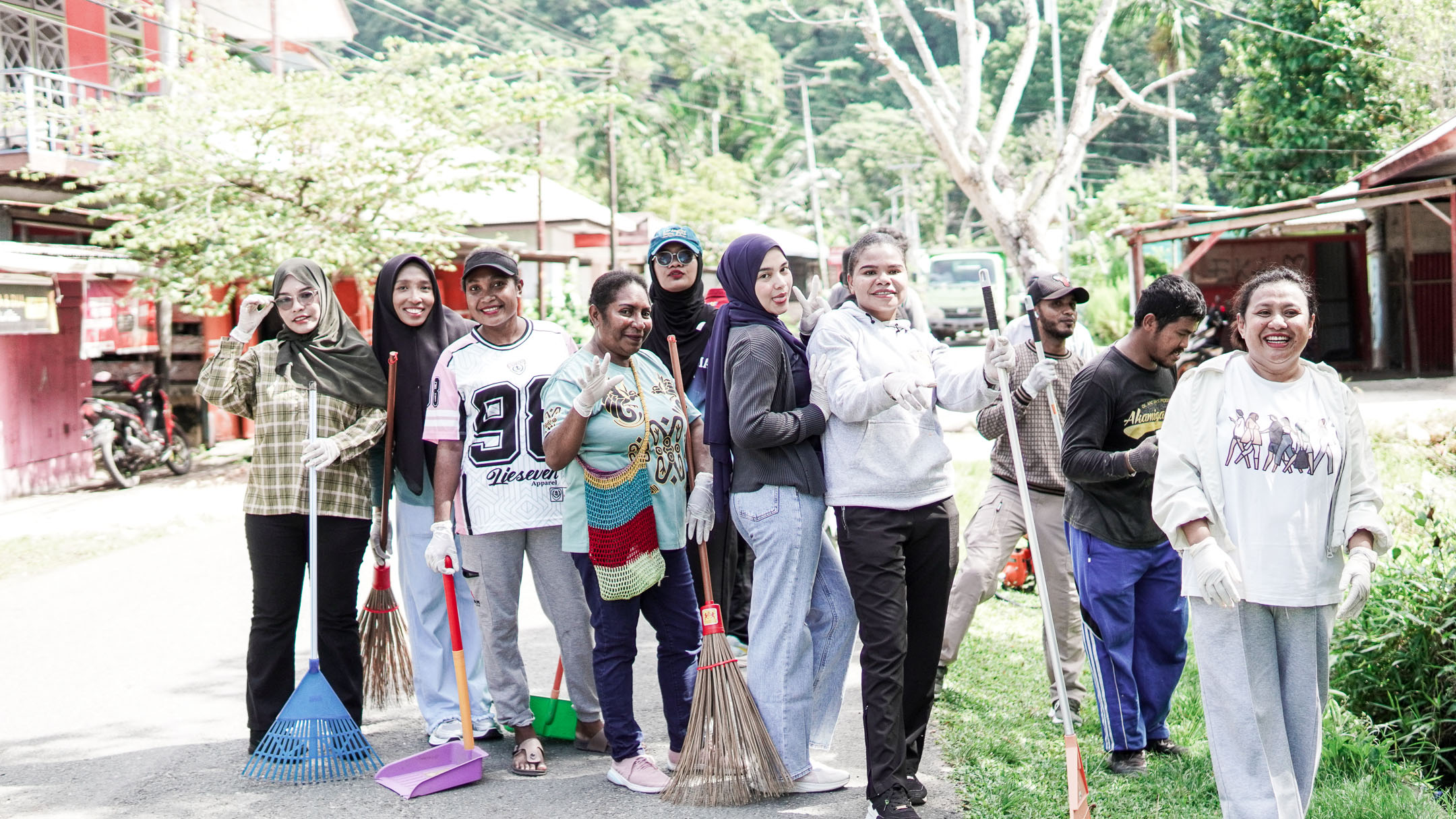Read more about the article BAPPEDA LITBANG KAIMANA BERPARTISIPASI DALAM GERAKAN KAIMANA ASRI