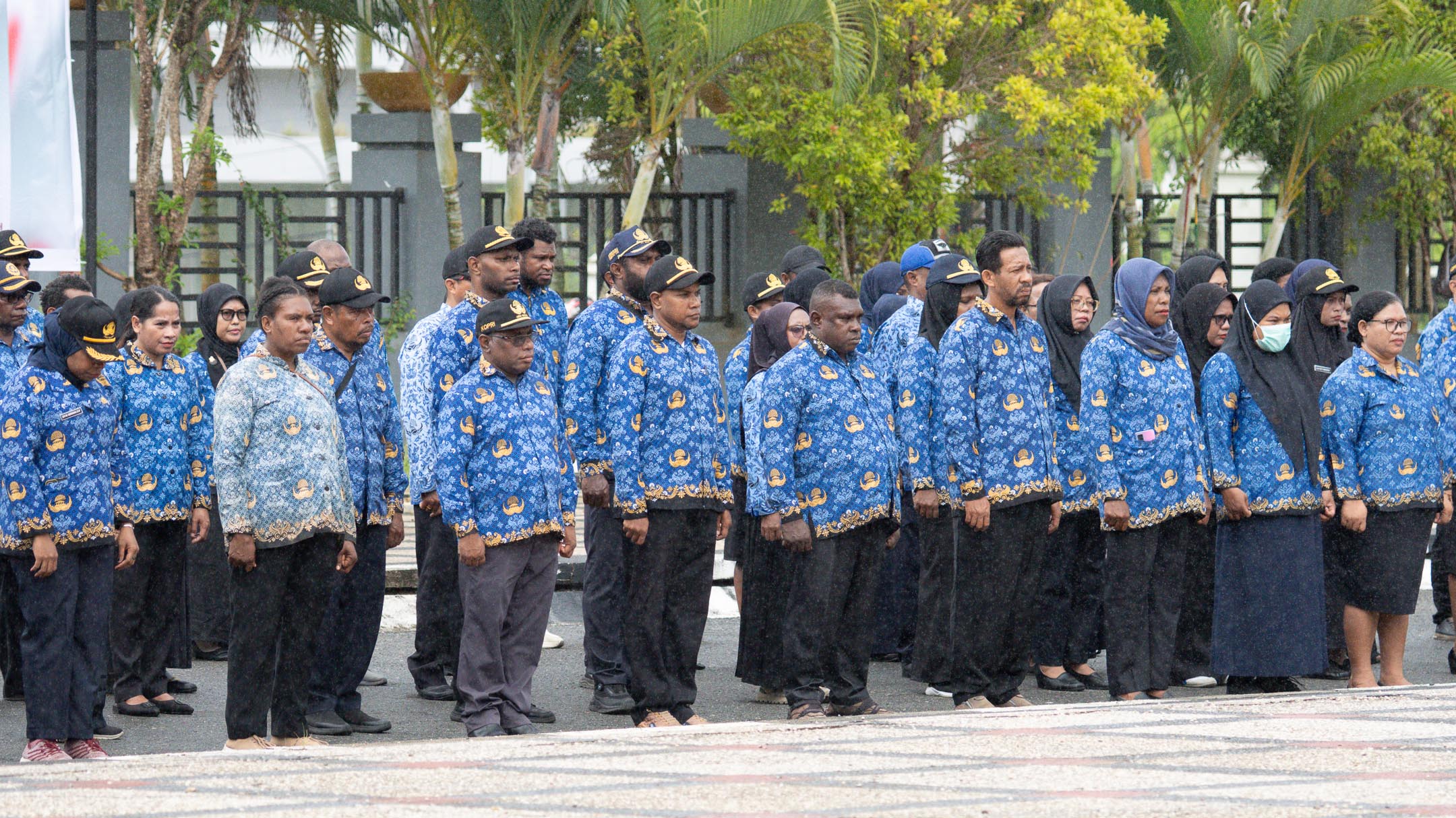 Read more about the article Bappeda Litbang Kaimana Hadiri Upacara Peringatan Hari Otonomi Daerah ke-30